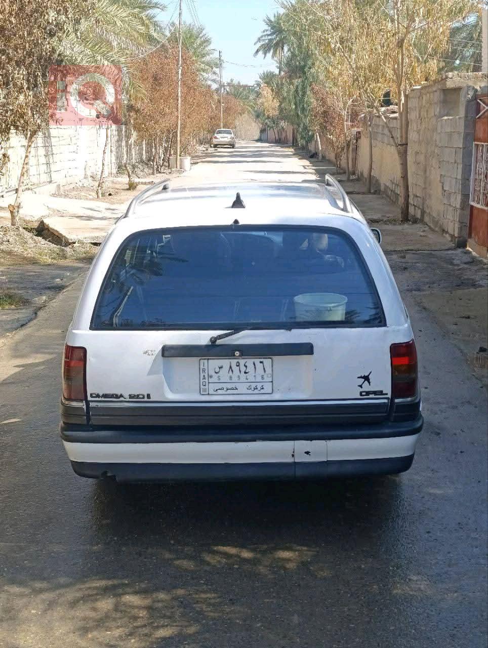 Opel Omega